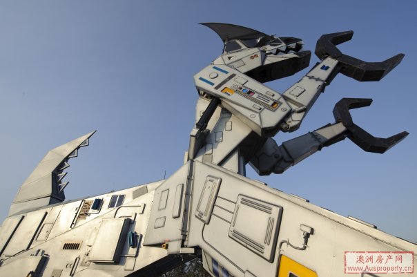 复活节农展会的巨型机械兽(数据图片)