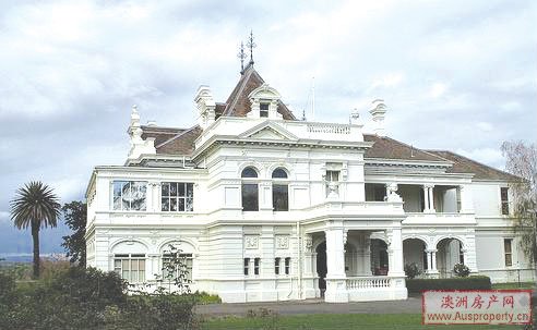 Stonington Mansion大楼坐落的土地被光大买下。