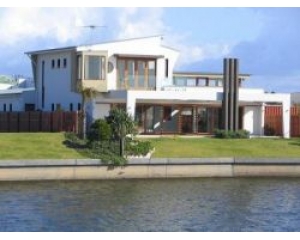 布里斯班别墅PACIFIC HARBOUR太平洋湾别墅