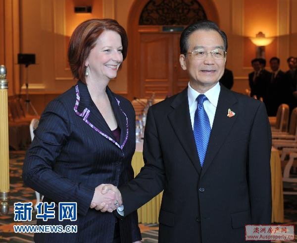 国务院总理温家宝河内会见澳大利亚总理吉拉德