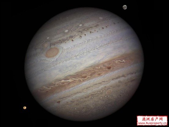 2005年10月3日&ldquo;带食而出&rdquo;奇观 版权:美国Kitt峰天文台