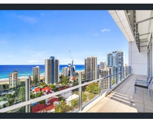 黄金海岸精品公寓1712/3018 Surfers Paradise Boulevard