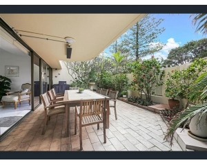 黄金海岸精品公寓3534 Main Beach Parade