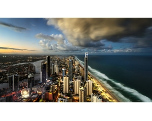 黄金海岸要求改划为“边远地区”以吸引更多移民留学生