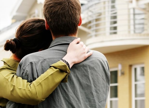 假分居骗首置业津贴