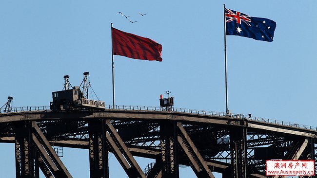 悉尼海港大桥今日升起昆州球队胜利大旗
