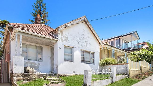 上架2天就售出!悉尼东区破屋卖出$185万