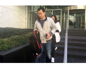 中国游客珀斯逆行酿车祸 判监2年