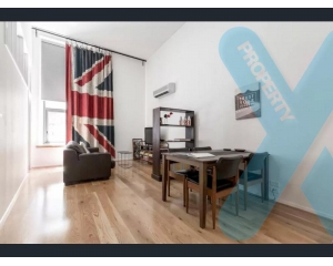 墨尔本精品公寓203/9 Degraves Street