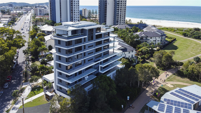  黄金海岸时尚海滩风情住 