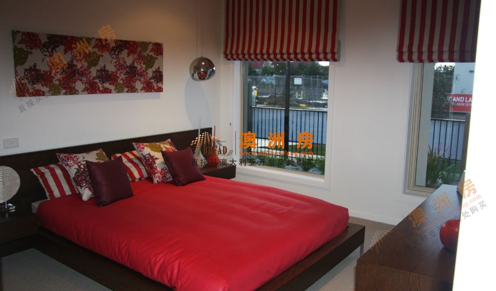 直接从澳洲开发商处购房, 电 话:0755-83662929 网 址:www.aozhoufang.com 墨尔本别墅,36万澳币,四房